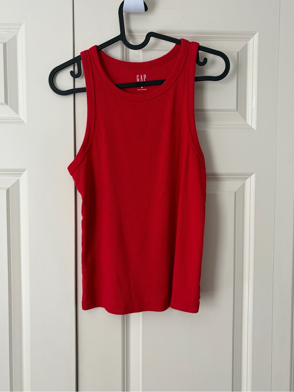 GAP Modern Tank Top Red